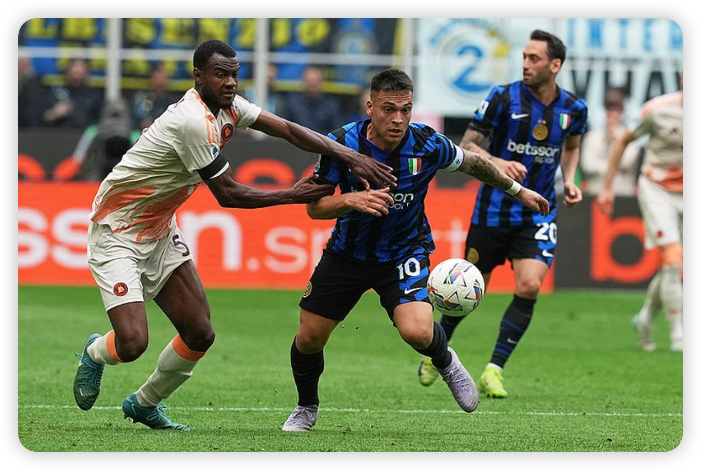 A Tale of Two Teams: Current Form and Tactical Setups