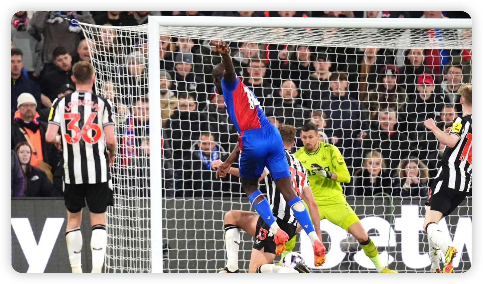 Eagles Continue Stunning Form Under Glasner with Dominant 2-0 Victory