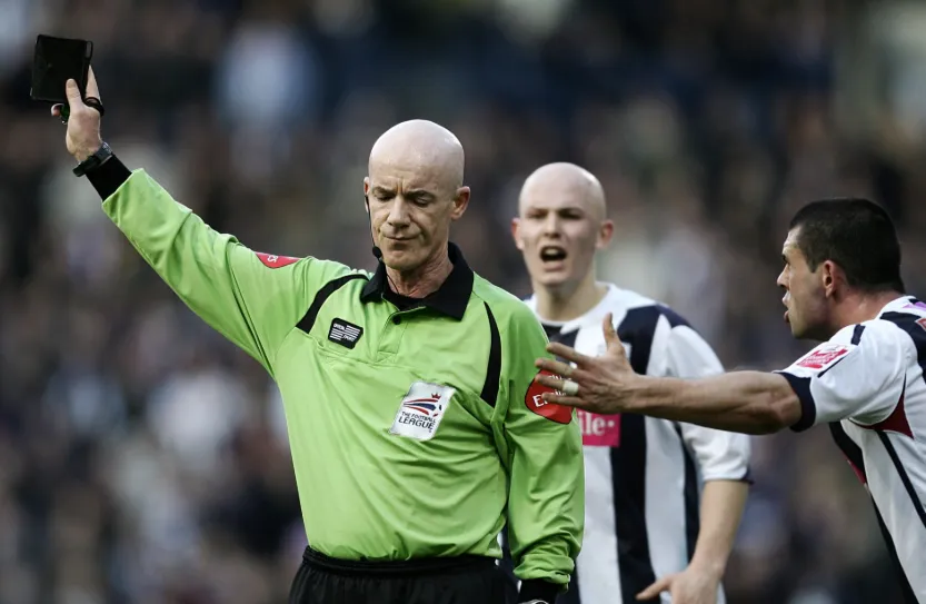 The De Bruyne Challenge: Red or Yellow?